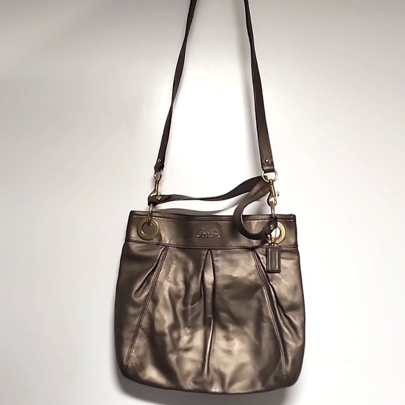 Coach Handbags - coach Gold women handbag, wear on bag pictures show exactly where G-1182-F17605